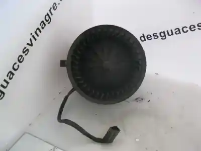 Piesă de schimb auto la mâna a doua ventilator habitaclu încalzire pentru volkswagen passat 1.8 g referințe oem iam 357819021