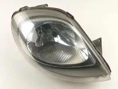 Second-hand car spare part right headlight for renault trafic ii furgón (fl) 1.9 dci 100 (fl0c) oem iam references 7700311372