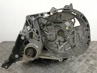 Автозапчастина б/у коробка передач для renault rapid/express (f40) 1.9 diesel посилання на oem iam jb1157  