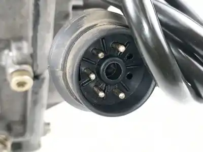 Pezzo di ricambio per auto di seconda mano pompa diniezione per mercedes-benz clase e (w210) berlina 250 td (605962) riferimenti oem iam a6050700801 0400195002 6050700801