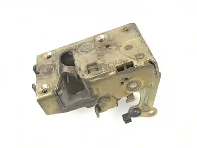 Pièce détachée automobile d'occasion serrure de porte avant gauche pour peugeot 106 (s2) 1.1 références oem iam 9135e1  