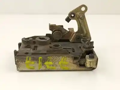 Pièce détachée automobile d'occasion serrure de porte avant gauche pour peugeot 106 (s2) 1.1 références oem iam 9135e1  