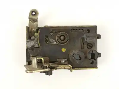 Pièce détachée automobile d'occasion serrure de porte avant gauche pour peugeot 106 (s2) 1.1 références oem iam 9135e1  