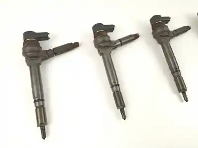 Peça sobressalente para automóvel em segunda mão injetor por opel astra h (a04) 1.7 cdti (l48) referências oem iam 95521535 5821095 0445110175