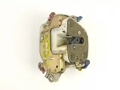 Second-hand car spare part front right door lock for nissan serena (c23m) 2.3 slx diesel oem iam references 805029c001