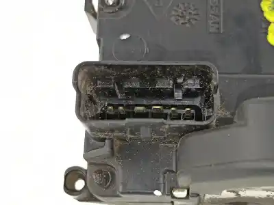 Автозапчастина б/у замок заднього правого дверя для renault laguna iii (bt0/1) 2.0 dci (bt01, bt08, bt09, bt0e, bt0k, bt12, bt1c, bt1d,... посилання на oem iam 825000003r  