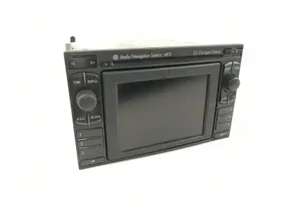 Second-hand car spare part audio system / radio cd for volkswagen passat variant (3b6) 2.3 vr5 4motion oem iam references 3b0035192e  8618842087