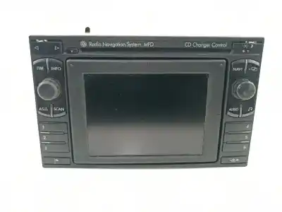 Second-hand car spare part audio system / radio cd for volkswagen passat variant (3b6) 2.3 vr5 4motion oem iam references 3b0035192e  8618842087