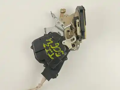 İkinci el araba yedek parçası sol arka kapi kilidi için lexus is 3.0 g automatico4p oem iam referansları 6934053021  