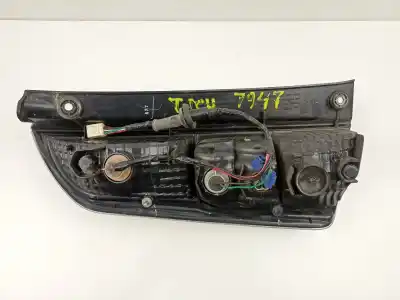 Автозапчасти б/у правый задний фонарь за daihatsu sirion (m3..) * ссылки oem iam 22051762  