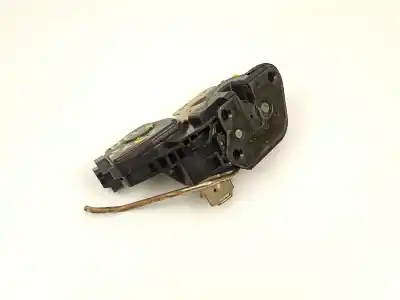 Pezzo di ricambio per auto di seconda mano SERRATURA PORTA ANTERIORE DESTRA per HYUNDAI TUCSON  Riferimenti OEM IAM 813202E000  