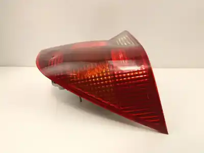 Автозапчасти б/у левый задний фонарь за ford focus i sedán (dfw) 1.8 turbo di / tddi ссылки oem iam xs4x13405be  