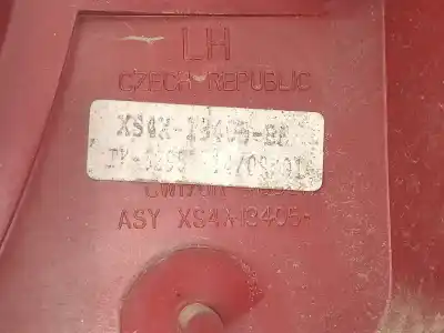 Автозапчасти б/у левый задний фонарь за ford focus i sedán (dfw) 1.8 turbo di / tddi ссылки oem iam xs4x13405be  