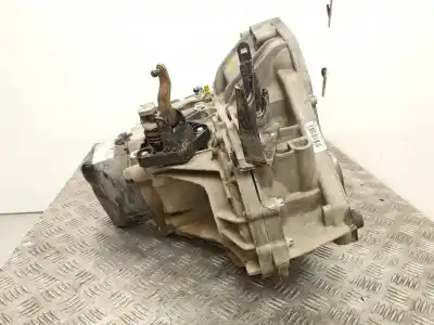 Pezzo di ricambio per auto di seconda mano riduttore per nissan note (e11e) 1.4 cat riferimenti oem iam jh3103  