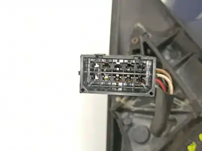 Автозапчасти б/у задний вид справа за audi a4 b5 (8d2) 1.9 tdi ссылки oem iam 8d1858532c3fz  