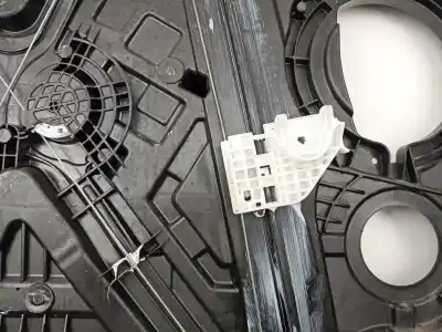 Second-hand car spare part passenger side right window regulator for hyundai i30 ranchera familiar (pde) 1.6 crdi oem iam references 82460g4010  