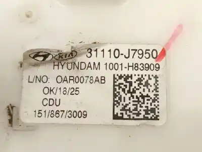 Автозапчасти б/у топливный насос за hyundai i30 ranchera familiar (pde) 1.6 crdi ссылки oem iam 31110j7950  1001h83909