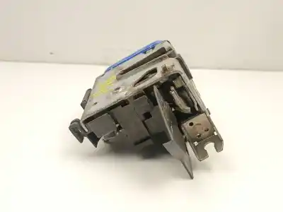 Pezzo di ricambio per auto di seconda mano serratura porta posteriore sinistra per audi a3 (8l1) 1.9 tdi quattro riferimenti oem iam 8d0839015a  