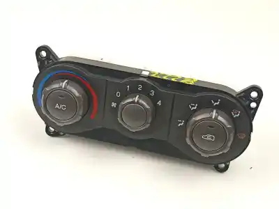 Second-hand car spare part heating / air conditioning control panel for hyundai matrix (fc) 1.6 oem iam references 9725017100