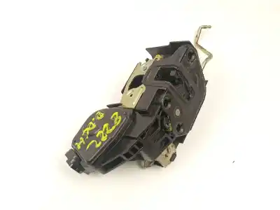 Second-hand car spare part front right door lock for hyundai matrix (fc) 1.6 oem iam references 8132017120