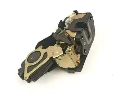 Second-hand car spare part rear right door lock for hyundai matrix (fc) 1.6 oem iam references 8142017100