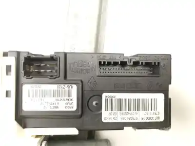 Автозапчасти б/у регулятор стекла переднего правого за renault laguna iii (bt0/1) 2.0 dci (bt07, bt0j, bt14, bt1a, bt1s) ссылки oem iam 807000002r 807300001r 