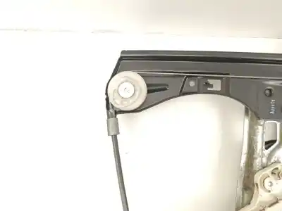 Second-hand car spare part passenger side right window regulator for mercedes-benz clase c t-model (s203) c 220 cdi (203.208) oem iam references a2118201742  
