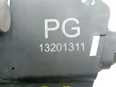 Автозапчастина б/у замок передніх дверей лівий для opel vectra c (z02) 2.0 16v turbo (f69) посилання на oem iam 13201311  