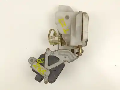 Pièce détachée automobile d'occasion serrure de porte arrière gauche pour mitsubishi montero iii canvas top (v6_w, v7_w) 3.2 di-d (v68w, v78w) références oem iam mr512243  