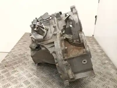 Second-hand car spare part gearbox for opel astra h (a04) 1.7 cdti (l48) oem iam references f23 5495775 