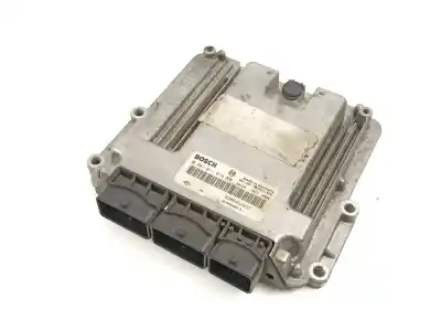Pièce détachée automobile d'occasion CALCULATEUR MOTEUR ECU pour RENAULT SCÉNIC II (JM0/1_)  Références OEM IAM 8200589813 8200462452 0281011814