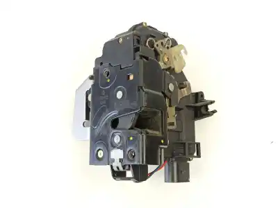 Second-hand car spare part left front door lock for audi a4 b6 (8e2) 2.0 oem iam references 4b1837015b  
