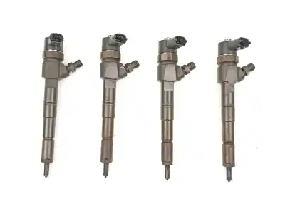 Second-hand car spare part injector for opel insignia a (g09) 2.0 cdti (68) oem iam references 55566050  0445110327
