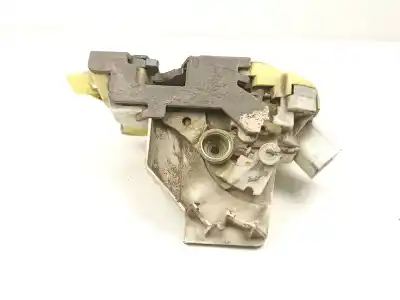 Автозапчасти б/у замок задней правой двери за ford focus i (daw, dbw) 1.8 di / tddi ссылки oem iam xs41a26412bh  