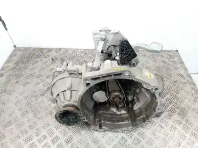 Second-hand car spare part gearbox for seat leon (1p1) 1.6 tdi oem iam references lhw