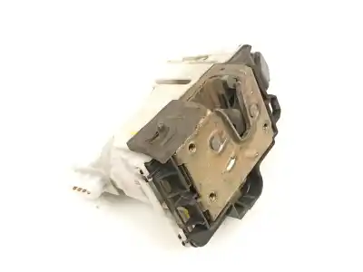 Peça sobressalente para automóvel em segunda mão fechadura da porta traseira direita por volkswagen vento (1h2) 2.0 referências oem iam 1h4839016a