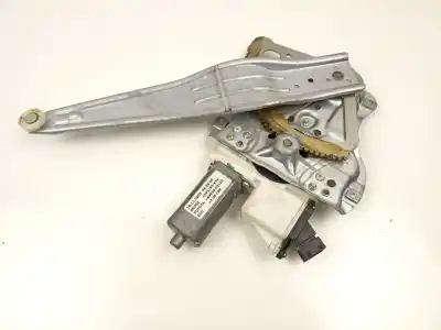 Peça sobressalente para automóvel em segunda mão elevador de vidros traseiro direito por toyota corolla (_e12_) 2.0 d-4d (cde120r_, cde120l_) referências oem iam 6983002120