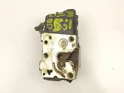 Автозапчастина б/у замок передніх дверей лівий для peugeot 306 fastback (7a, 7c, n3, n5) 1.9 d посилання на oem iam 9135c3  