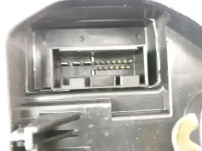 Second-hand car spare part front right door lock for bmw 7 (e65, e66, e67) 735 i, li oem iam references 8240572  