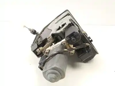 Second-hand car spare part left front door lock for bmw 7 (e65, e66, e67) 735 i, li oem iam references 8240569  