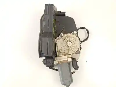 Second-hand car spare part left front door lock for bmw 7 (e65, e66, e67) 735 i, li oem iam references 8240569  