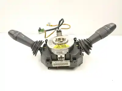 Pezzo di ricambio per auto di seconda mano comando pulito per fiat stilo (192_) 1.9 jtd (192_xe1a) riferimenti oem iam 735368247  