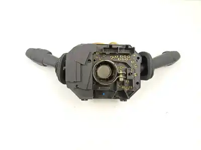 Pezzo di ricambio per auto di seconda mano comando pulito per fiat stilo (192_) 1.9 jtd (192_xe1a) riferimenti oem iam 735368247  
