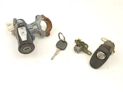 Recambio de automóvil de segunda mano de CONMUTADOR DE ARRANQUE para TOYOTA YARIS (_P1_)  referencias OEM IAM 8907352070  