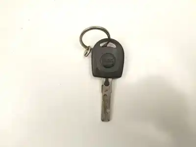 Автозапчасти б/у переключатель стартера за seat toledo ii (1m2) 1.9 tdi ссылки oem iam 4b0905851c  
