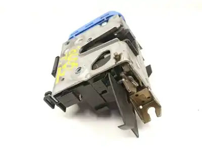 Pezzo di ricambio per auto di seconda mano serratura porta posteriore sinistra per audi a4 b5 (8d2) 1.9 tdi riferimenti oem iam 8d0839015a  
