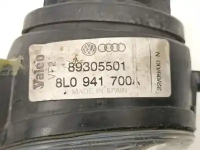 Автозапчастина б/у правий протитуман для audi a3 (8l1) 1.9 tdi посилання на oem iam 8l0941700a  89305501