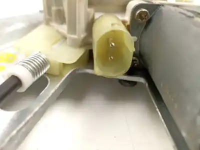 Peça sobressalente para automóvel em segunda mão elevador de vidros dianteira esquerda por bmw 5 (e39) 525 tds referências oem iam 6762836051  
