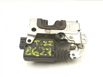 Peça sobressalente para automóvel em segunda mão fechadura da porta traseira esquerda por dacia duster (hs_) 1.5 dci referências oem iam 825030283r  