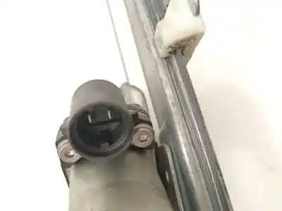 Second-hand car spare part driver left window regulator for dacia duster (hs_) 1.5 dci oem iam references 8200733829  